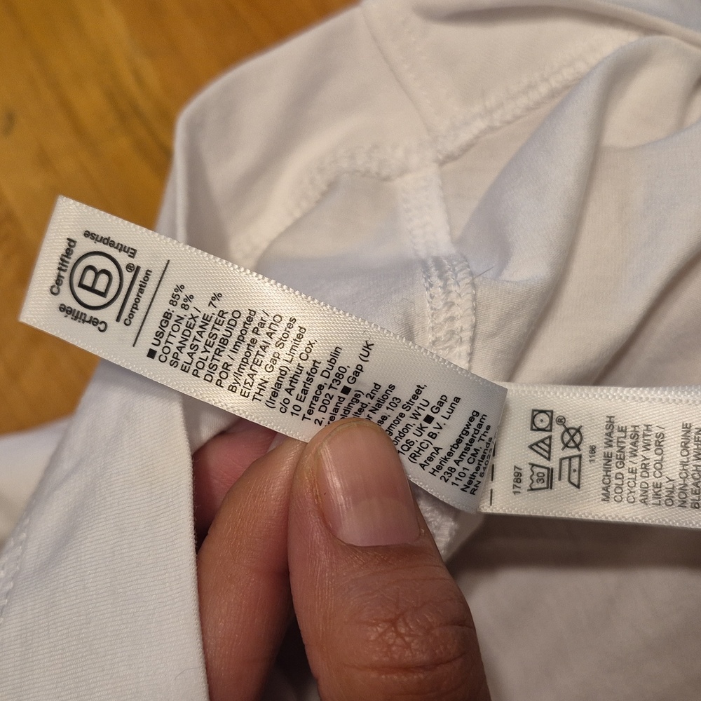 Athleta White Short Sleeve V Neck Shirt - Picture 7 of 7